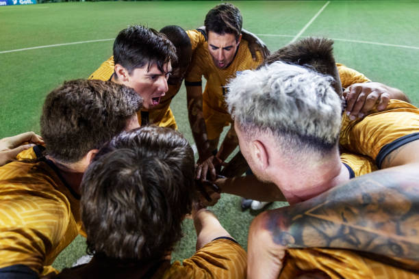 更能吸引基 更能吸引基